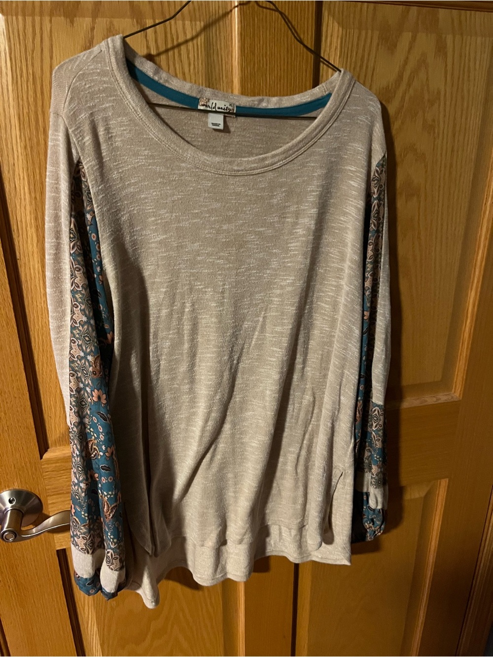 World Unity Light Gray Long Sleeve Top with Teal Floral Contrast Sleeves